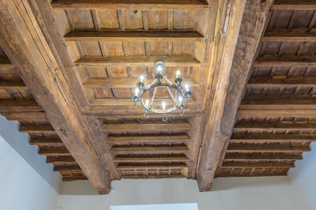 The House Of Thrones Apartment Viterbo Exterior foto